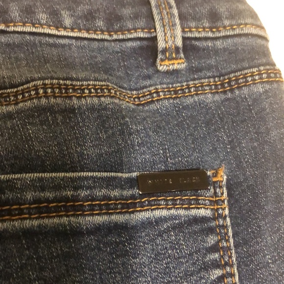 White House Black Market Jeans 6 Short - Picture 11 of 11